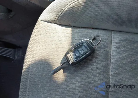 2014 Hyundai Santa Fe Sport 2.4L from USA, damaged, VIN 5XYZT3LBXEG172065